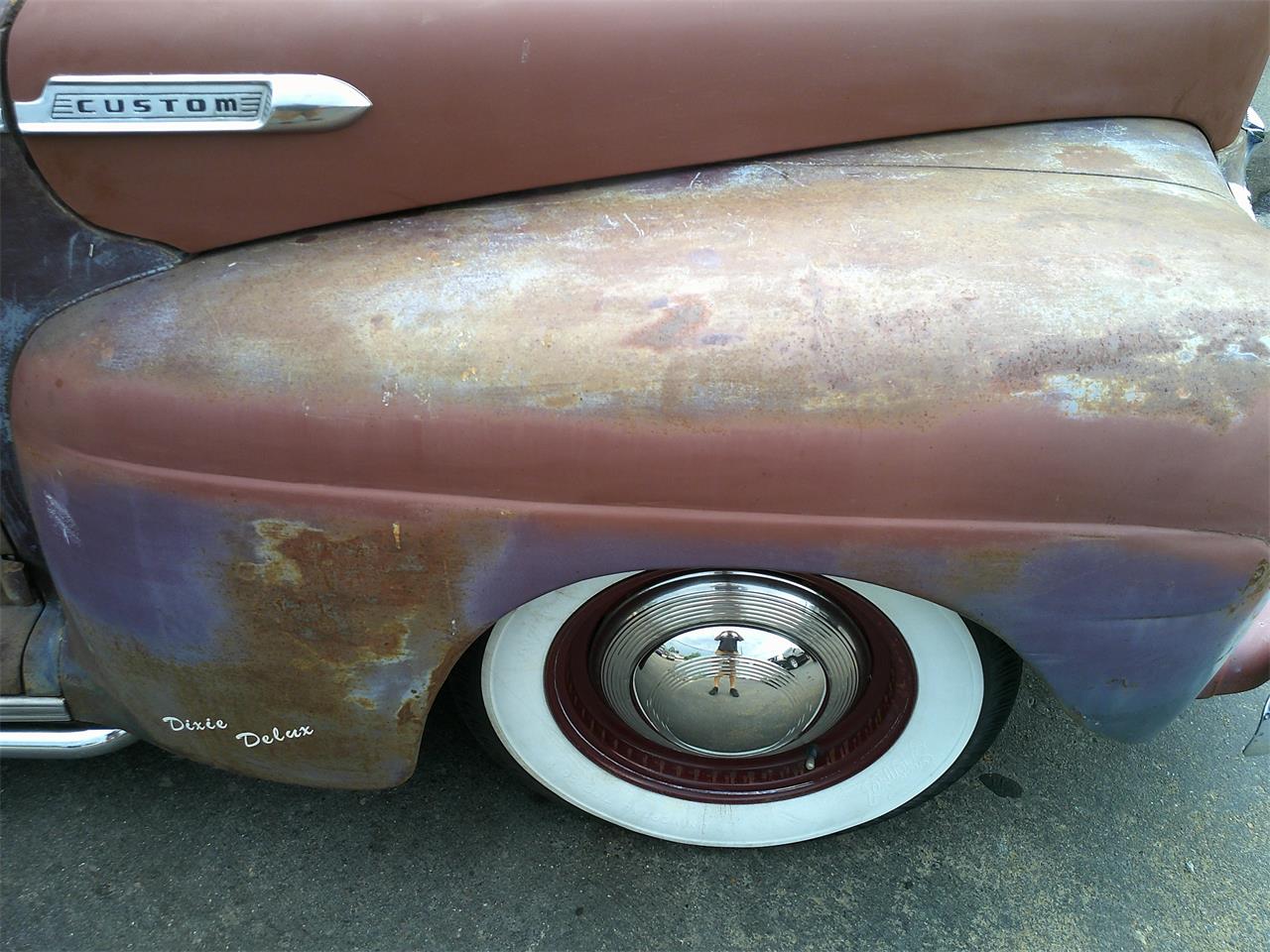 Ford-Super-deluxe-1947-Brown-Tan-38