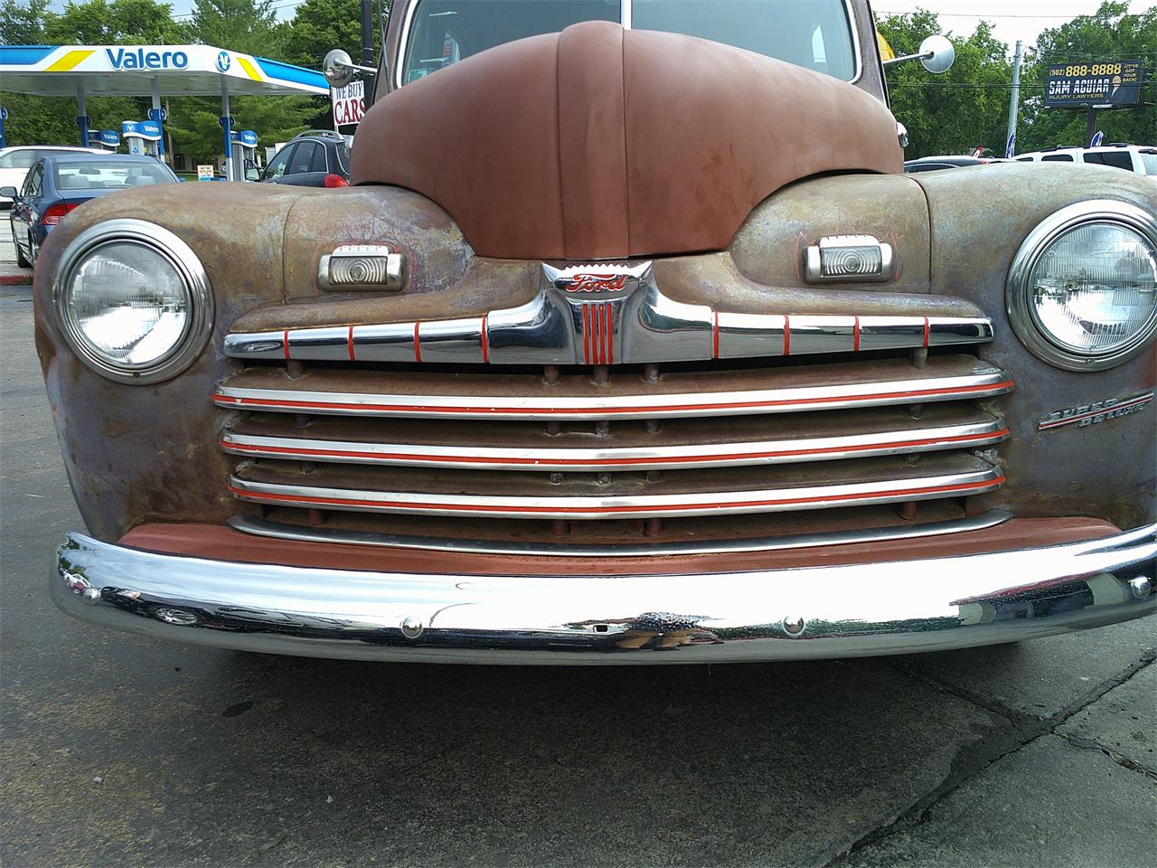 Ford-Super-deluxe-1947-Brown-Tan-8