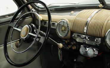 Ford-Super-deluxe-1947-Dark-Blue-Gray-42