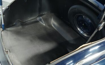 Ford-Super-deluxe-1947-Dark-Blue-Gray-45