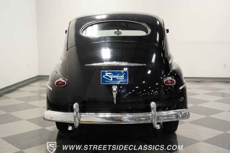 Ford-Super-deluxe-1948-Black-Black-22