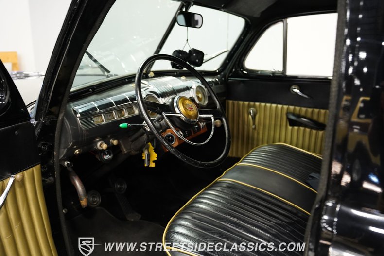Ford-Super-deluxe-1948-Black-Black-42