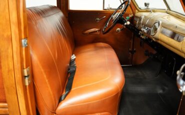 Ford-Super-deluxe-1948-Black-Brown-3