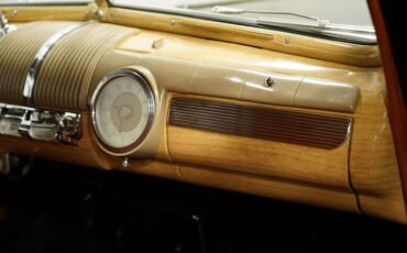 Ford-Super-deluxe-1948-Black-Brown-48