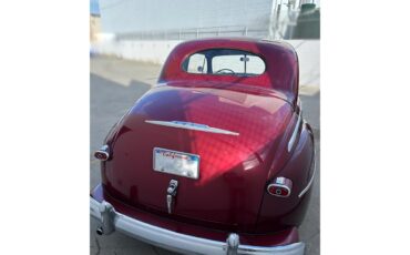 Ford-Super-deluxe-1948-Burgundy-Gray-3