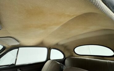 Ford-Super-deluxe-1948-Rotunda-Gray-Tan-42