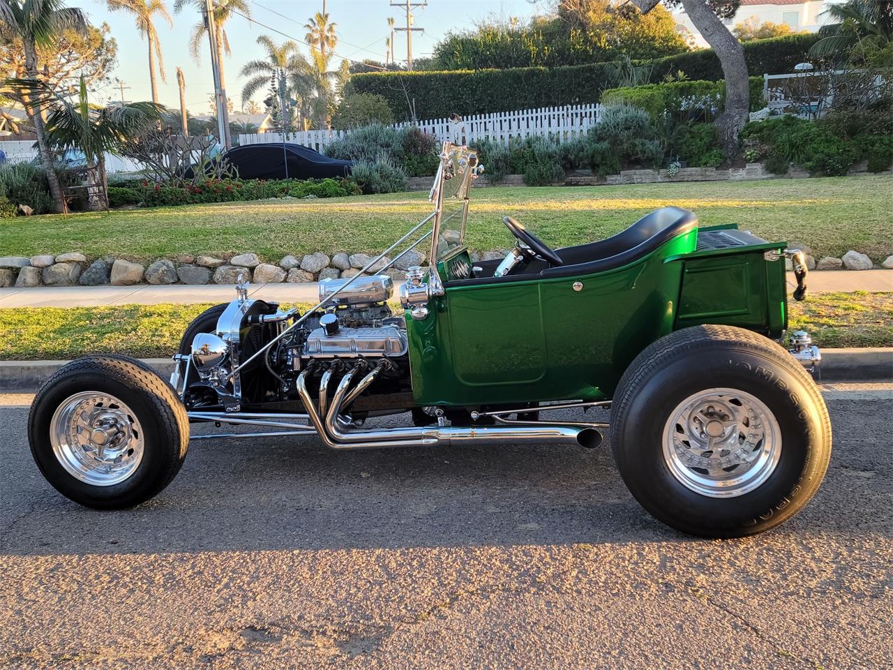Ford-T-bucket-1923-Emerald-Green-Black-1