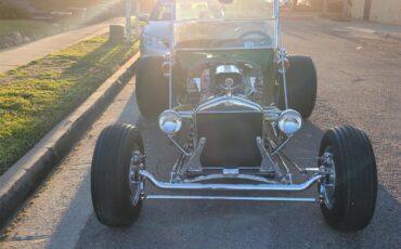 Ford-T-bucket-1923-Emerald-Green-Black-2