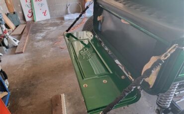 Ford-T-bucket-1923-Emerald-Green-Black-6