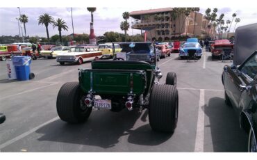 Ford-T-bucket-1923-Emerald-Green-Black-8