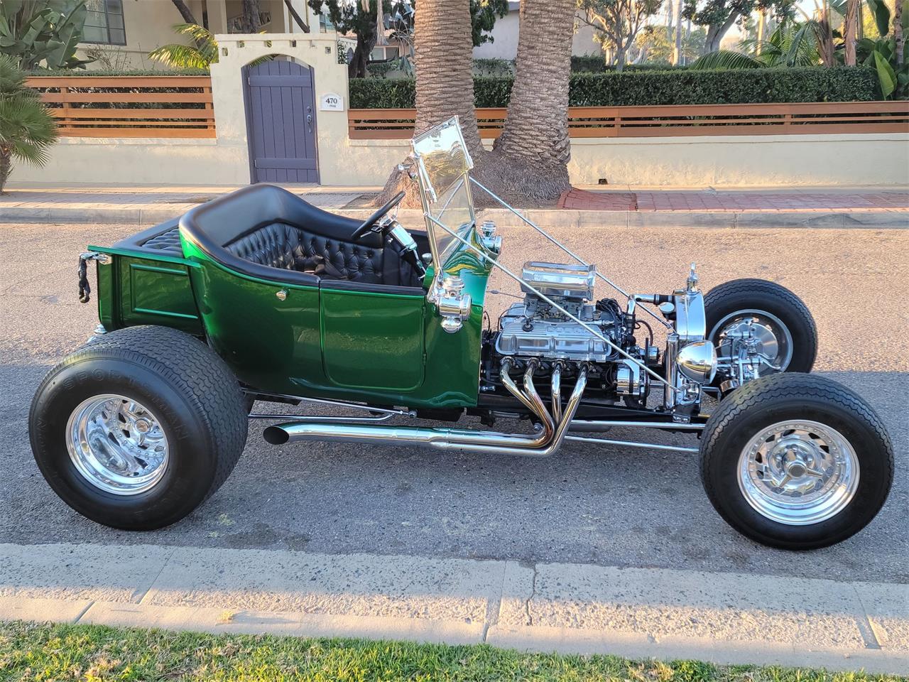Ford-T-bucket-1923-Emerald-Green-Black