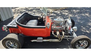 Ford-T-bucket-1923-Metallic-Orange-Black-1