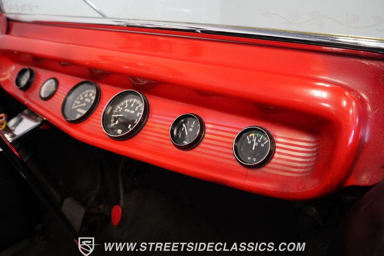 Ford-T-bucket-1924-Red-Black-35