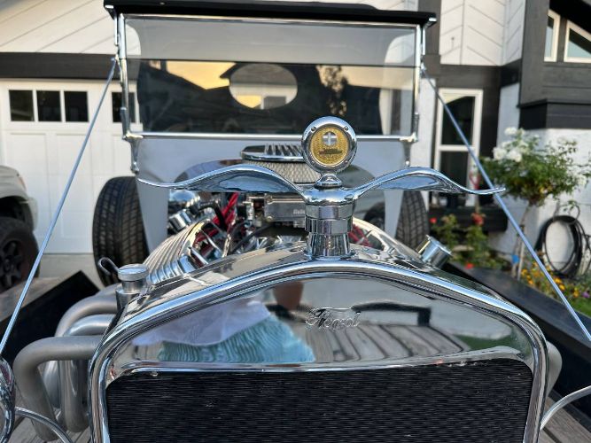 Ford-T-bucket-1927-Gray-5