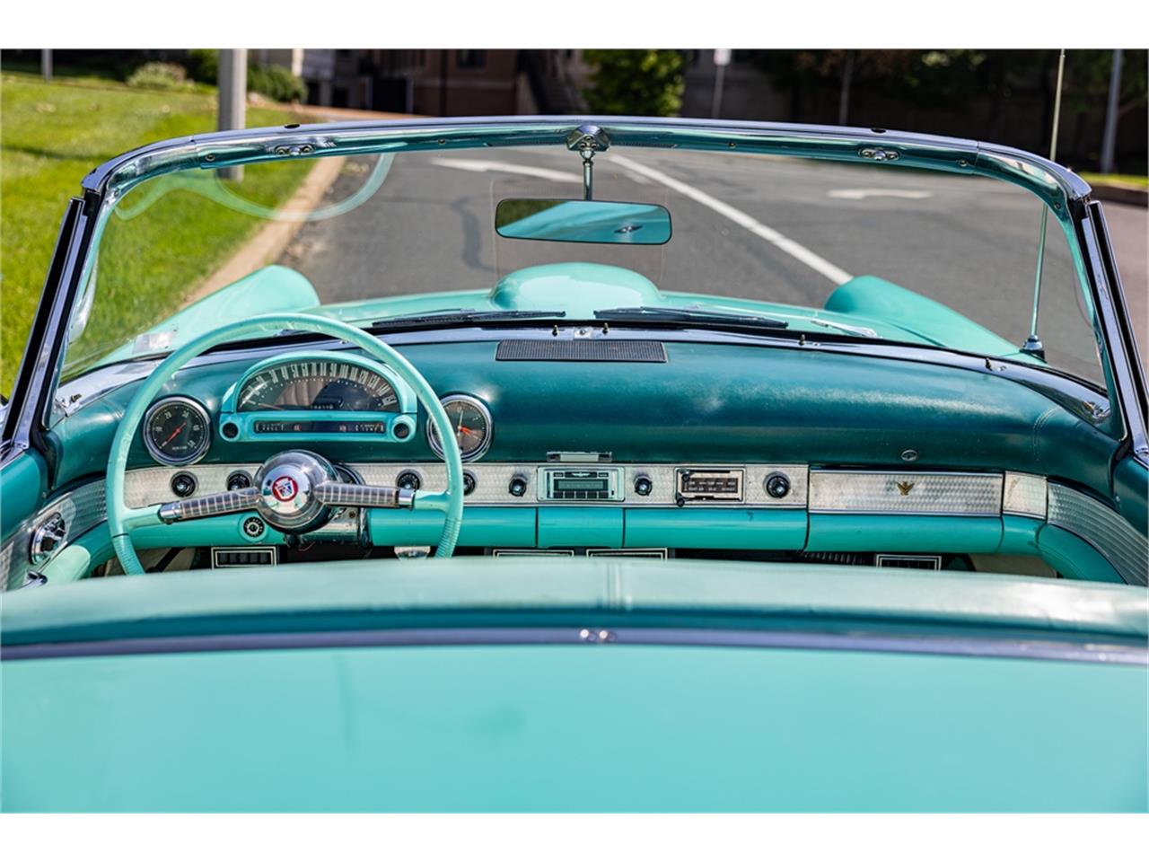 Ford-Thunderbird-1955-15