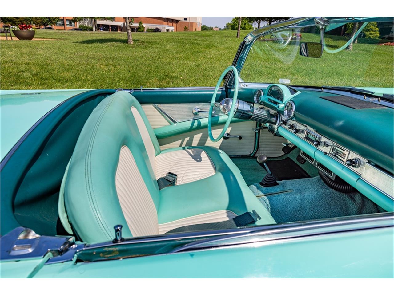 Ford-Thunderbird-1955-18