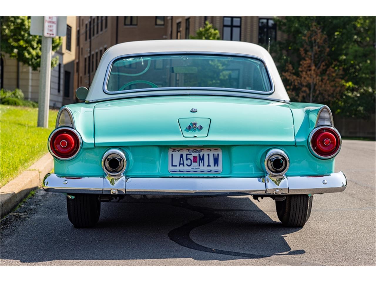 Ford-Thunderbird-1955-50