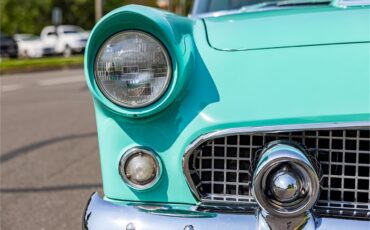 Ford-Thunderbird-1955-57
