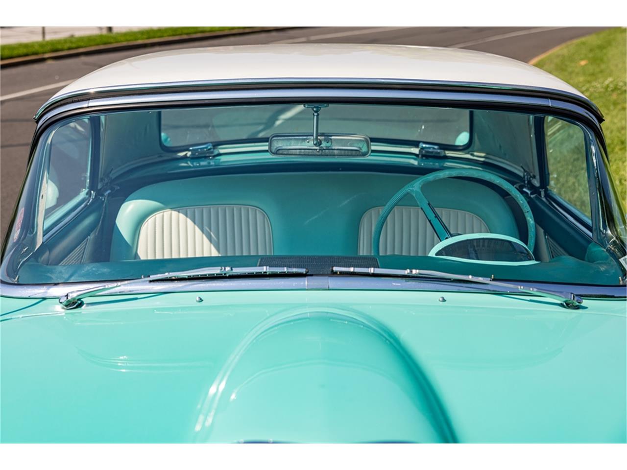 Ford-Thunderbird-1955-60