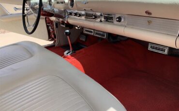 Ford-Thunderbird-1955-Inferno-Red-Off-White-25
