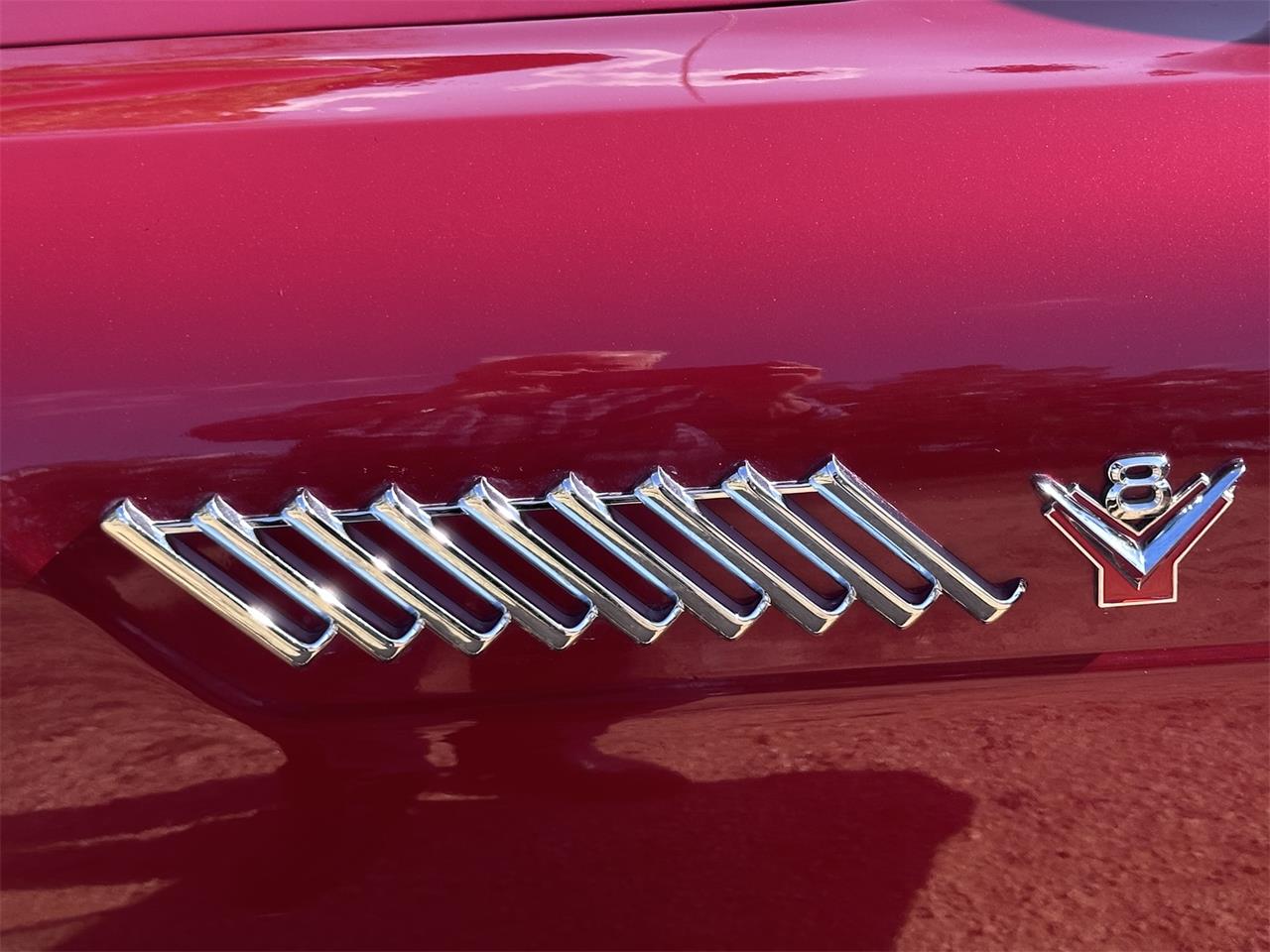 Ford-Thunderbird-1955-Inferno-Red-Off-White-3