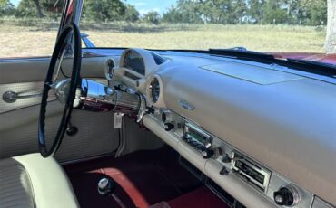 Ford-Thunderbird-1955-Inferno-Red-Off-White-48