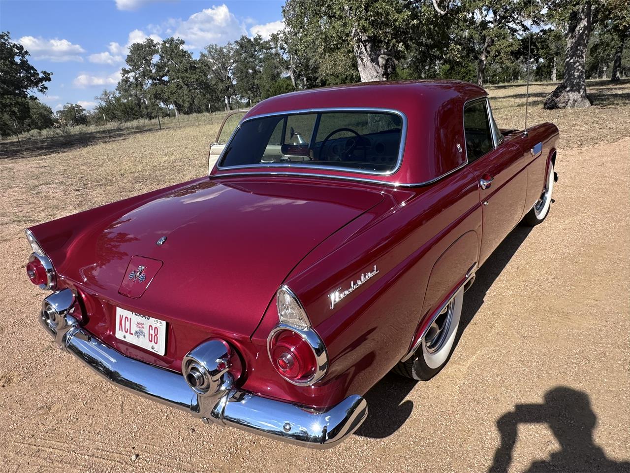 Ford-Thunderbird-1955-Inferno-Red-Off-White-55