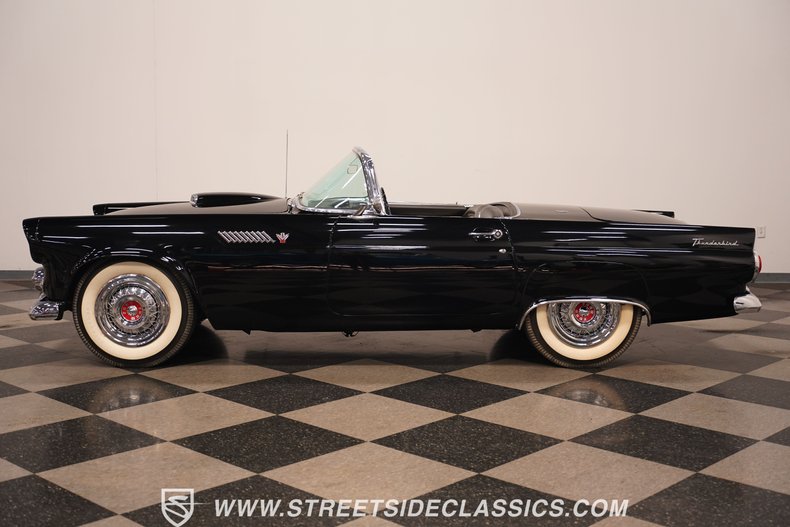 Ford-Thunderbird-1955-Raven-Black-White-7