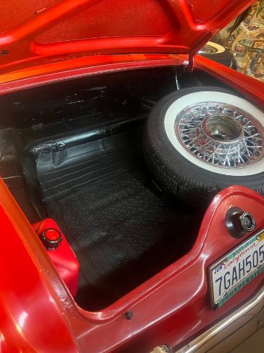 Ford-Thunderbird-1955-Red-6