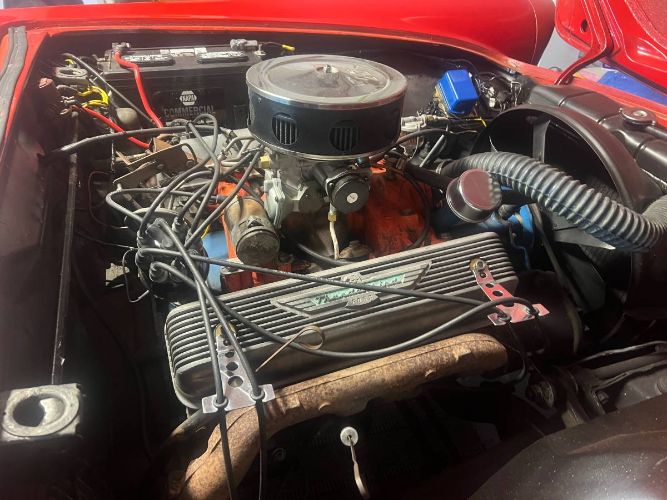 Ford-Thunderbird-1955-Red-8
