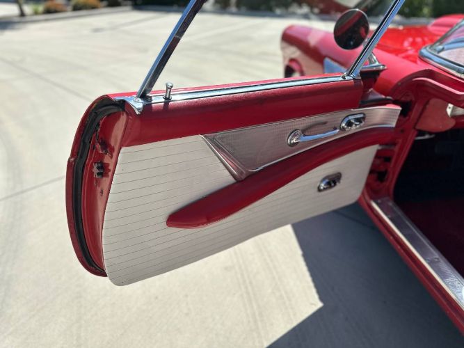 Ford-Thunderbird-1955-Red-9