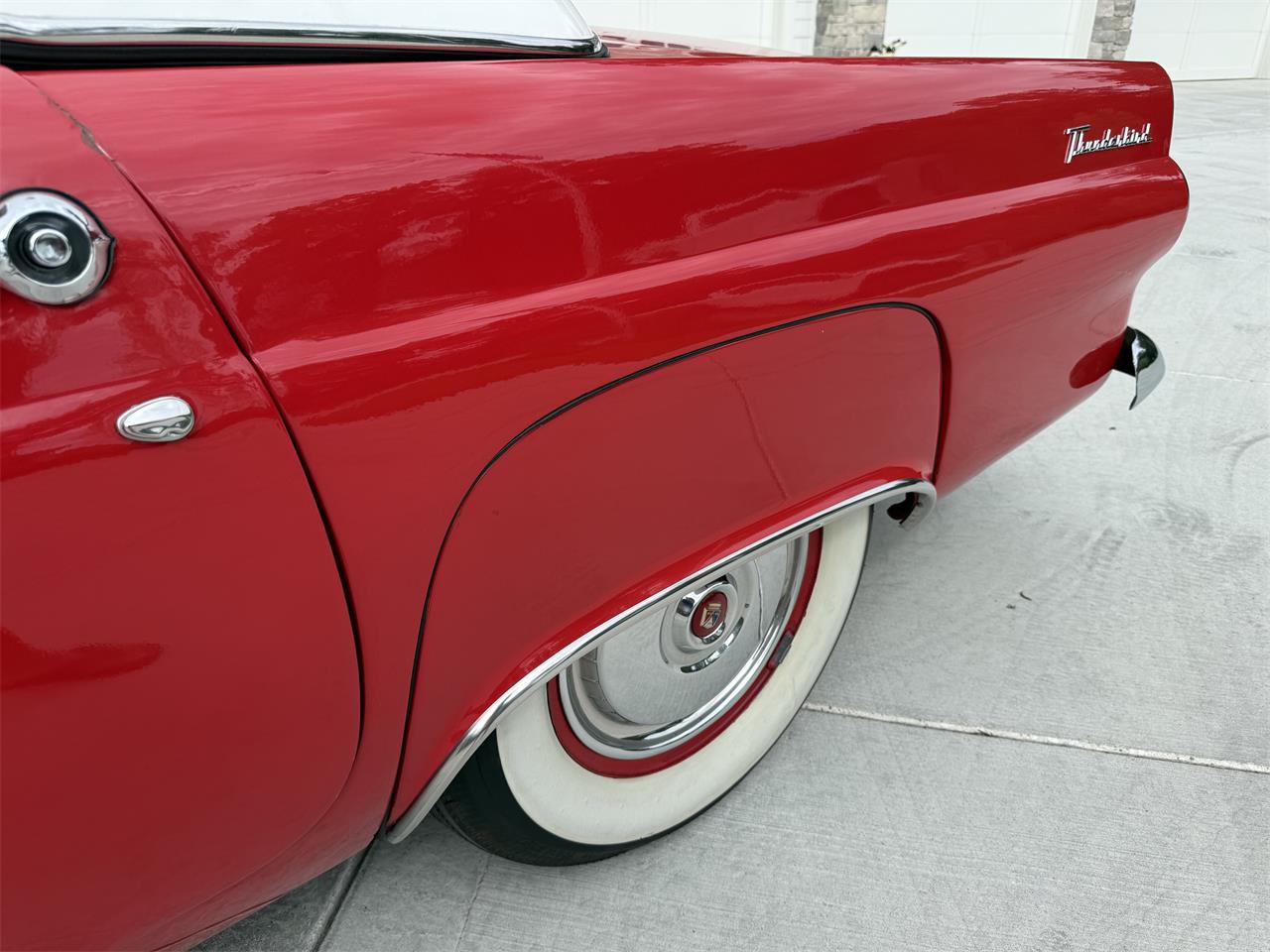 Ford-Thunderbird-1955-Red-RedWhite-16