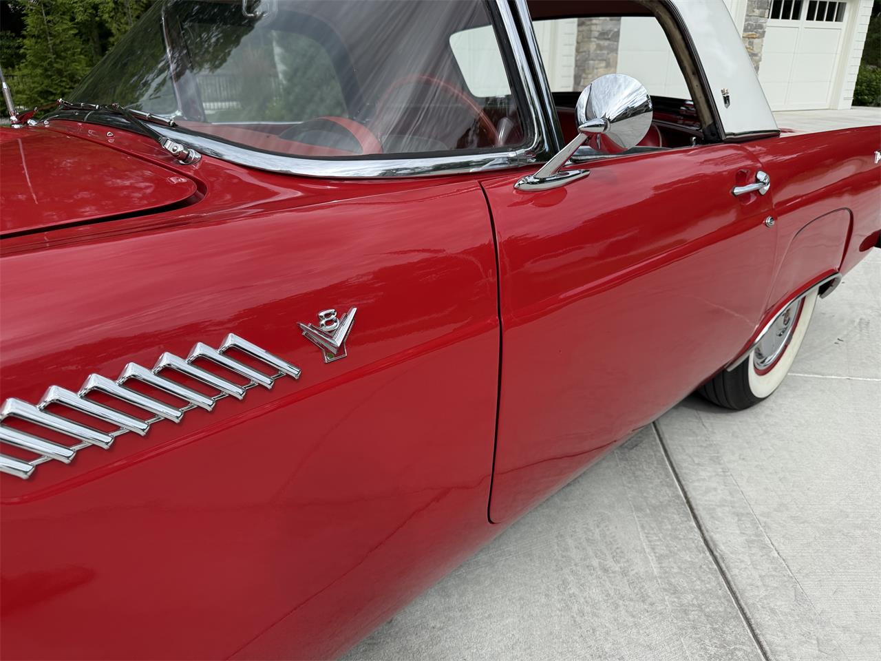 Ford-Thunderbird-1955-Red-RedWhite-17
