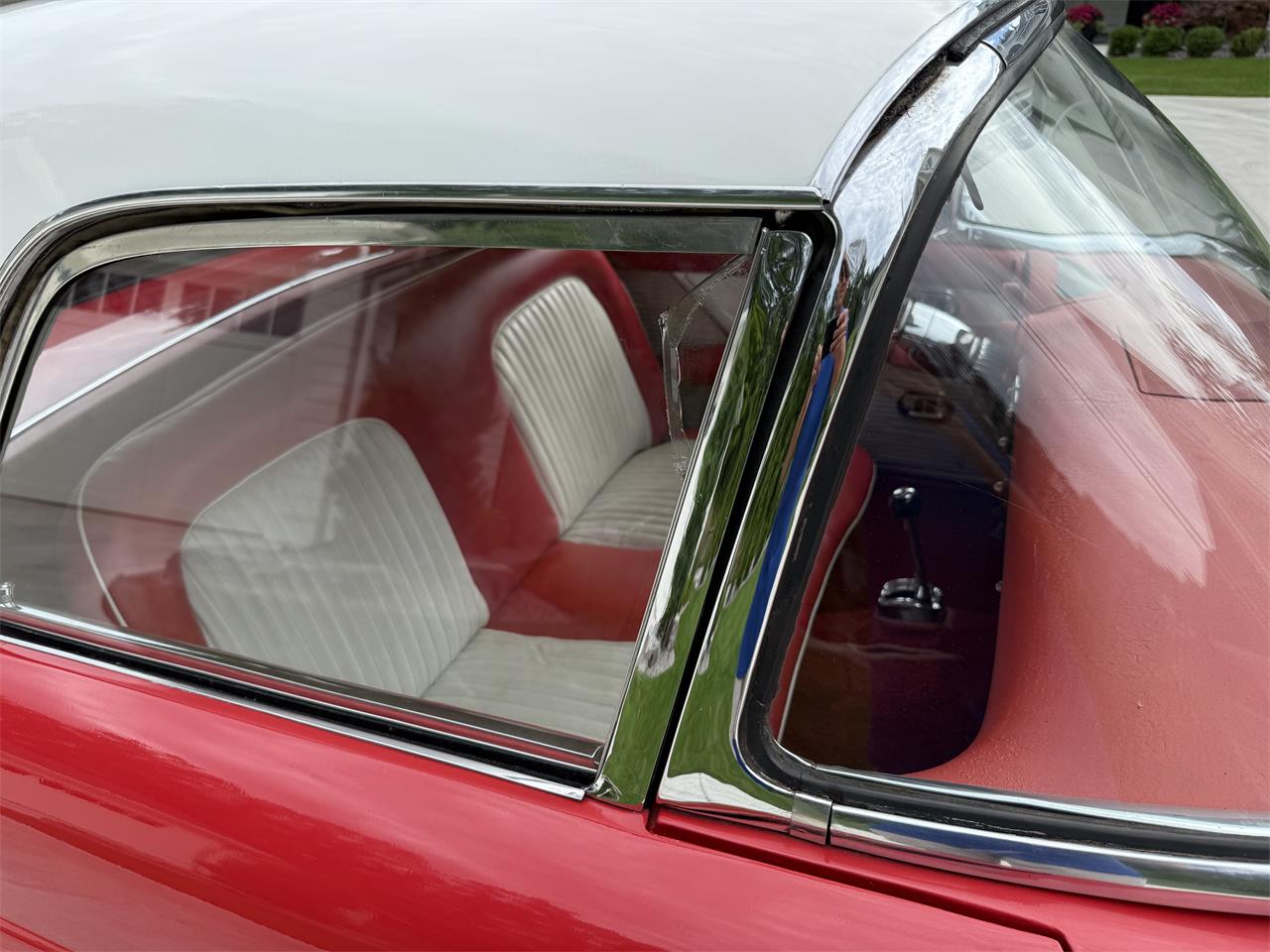 Ford-Thunderbird-1955-Red-RedWhite-22