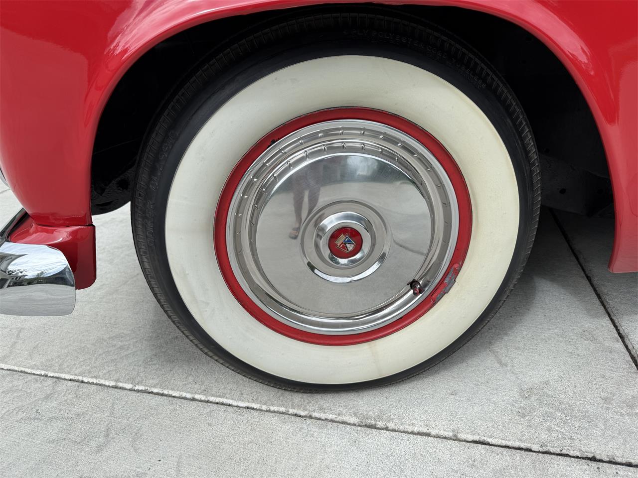 Ford-Thunderbird-1955-Red-RedWhite-3