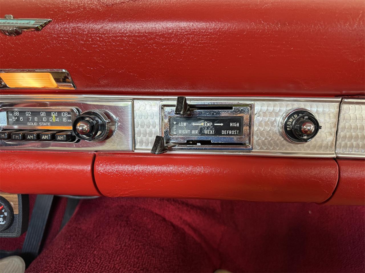 Ford-Thunderbird-1955-Red-RedWhite-31