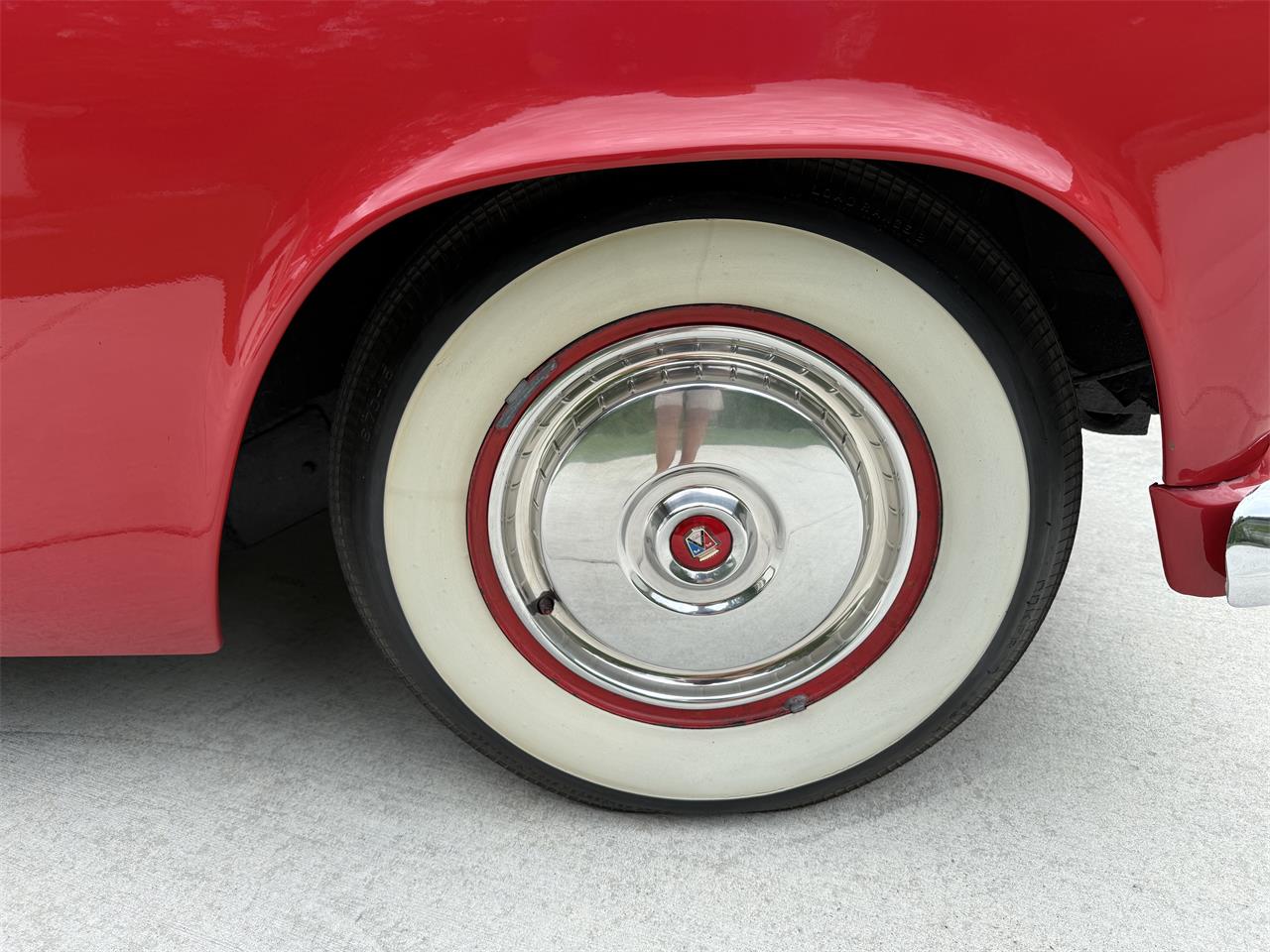 Ford-Thunderbird-1955-Red-RedWhite-58