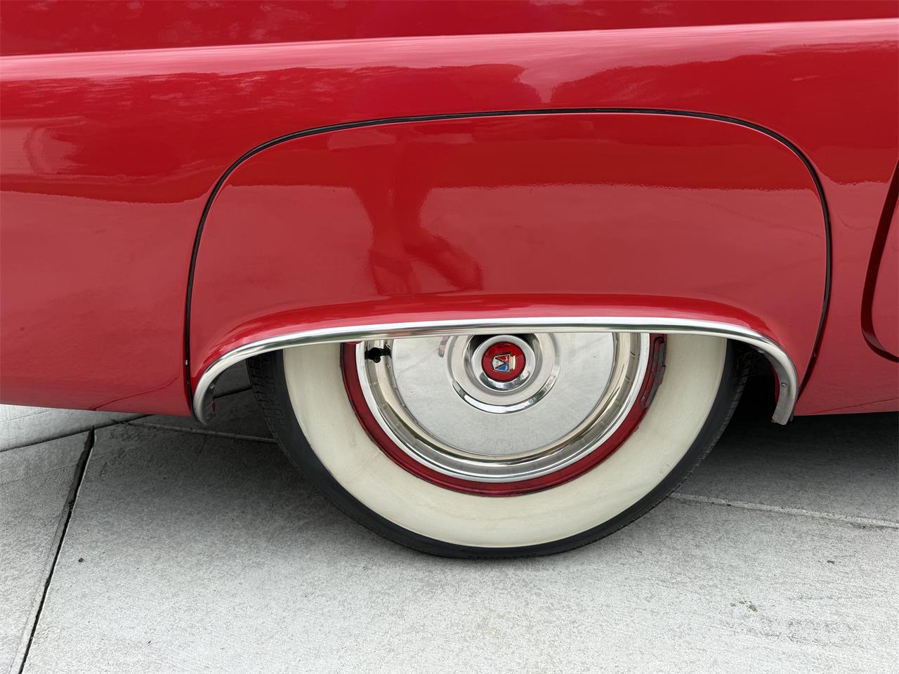 Ford-Thunderbird-1955-Red-RedWhite-9