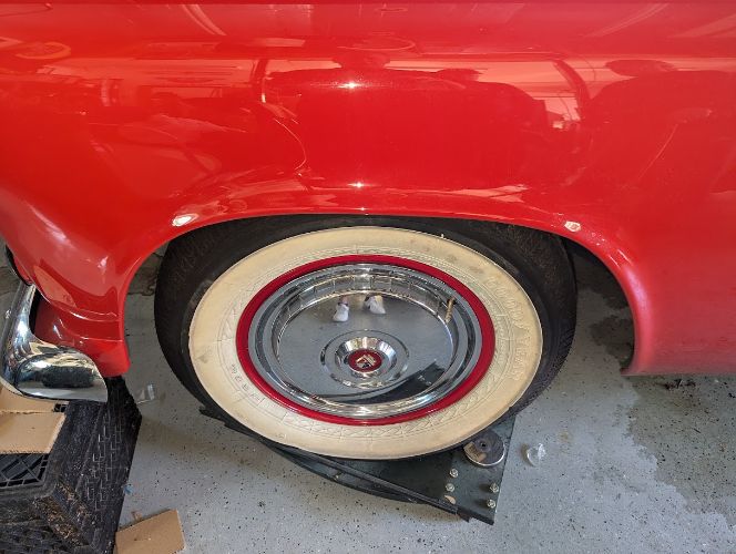 Ford-Thunderbird-1955-RedBlack-Cloth-Top-RedWhite-7
