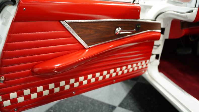 Ford-Thunderbird-1955-White-Red-23