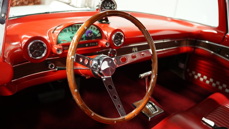 Ford-Thunderbird-1955-White-Red-24