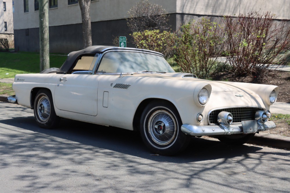 Ford Thunderbird 1956 --