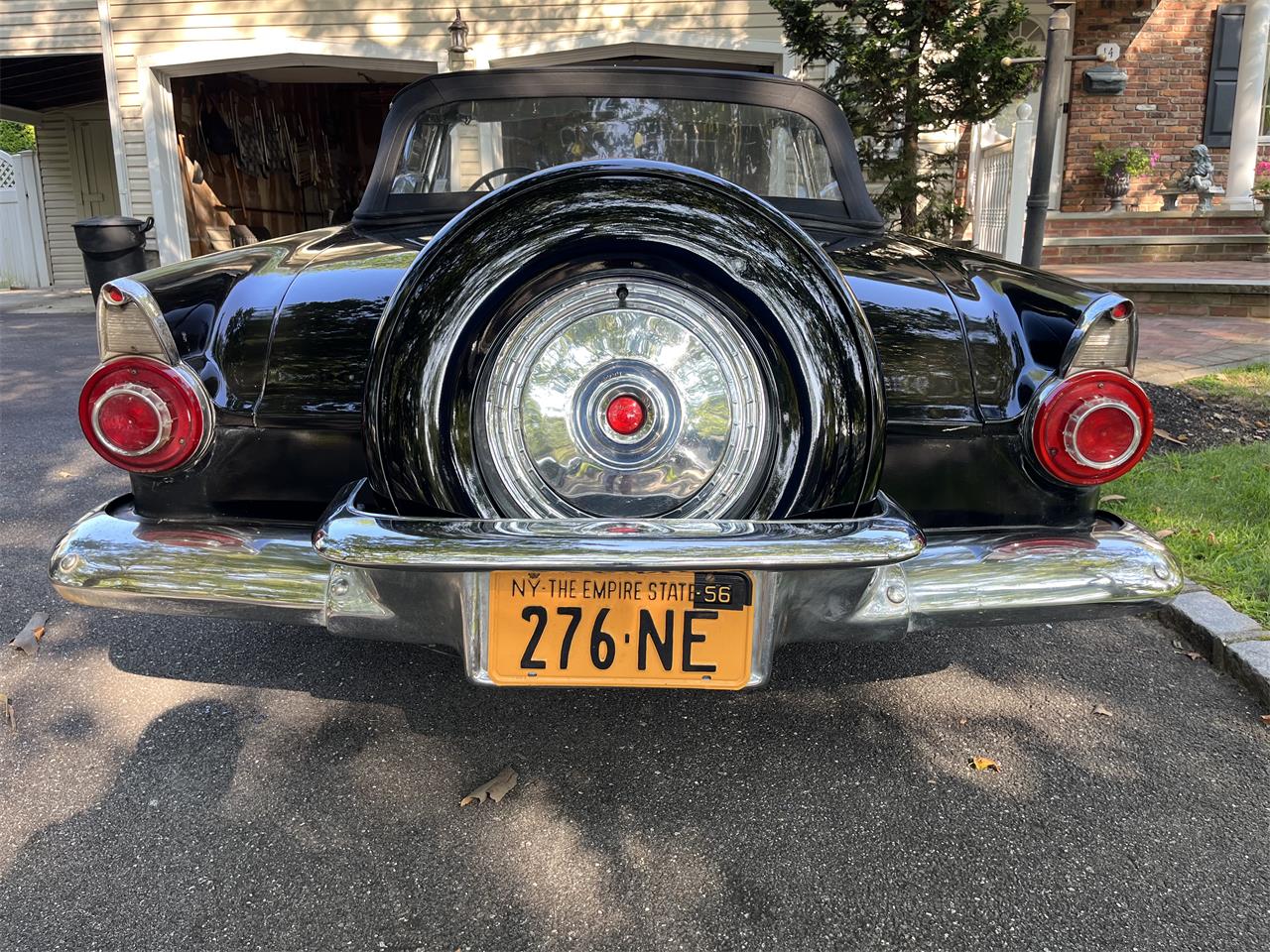Ford-Thunderbird-1956-Black-BlackWhite-9