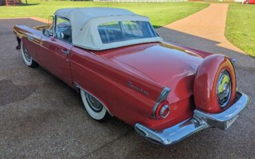 Ford-Thunderbird-1956-Bright-RedWhite-Top-BlackWhite-15