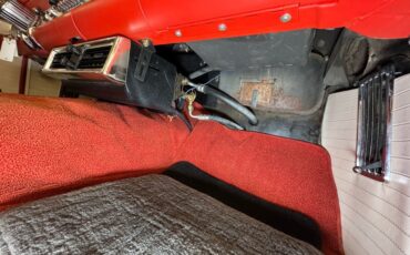 Ford-Thunderbird-1956-Colonial-White-Red-11