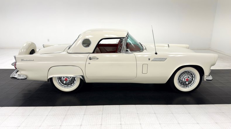 Ford-Thunderbird-1956-Colonial-White-Red-18