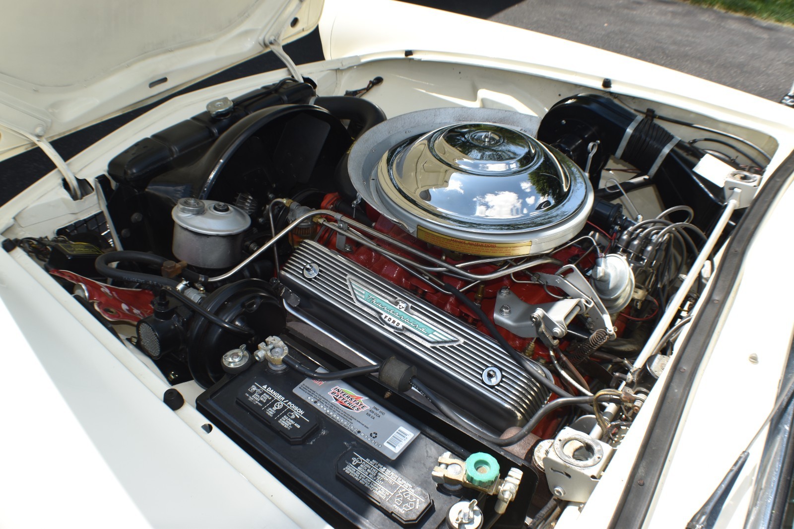 Ford-Thunderbird-1956-Convertible-14