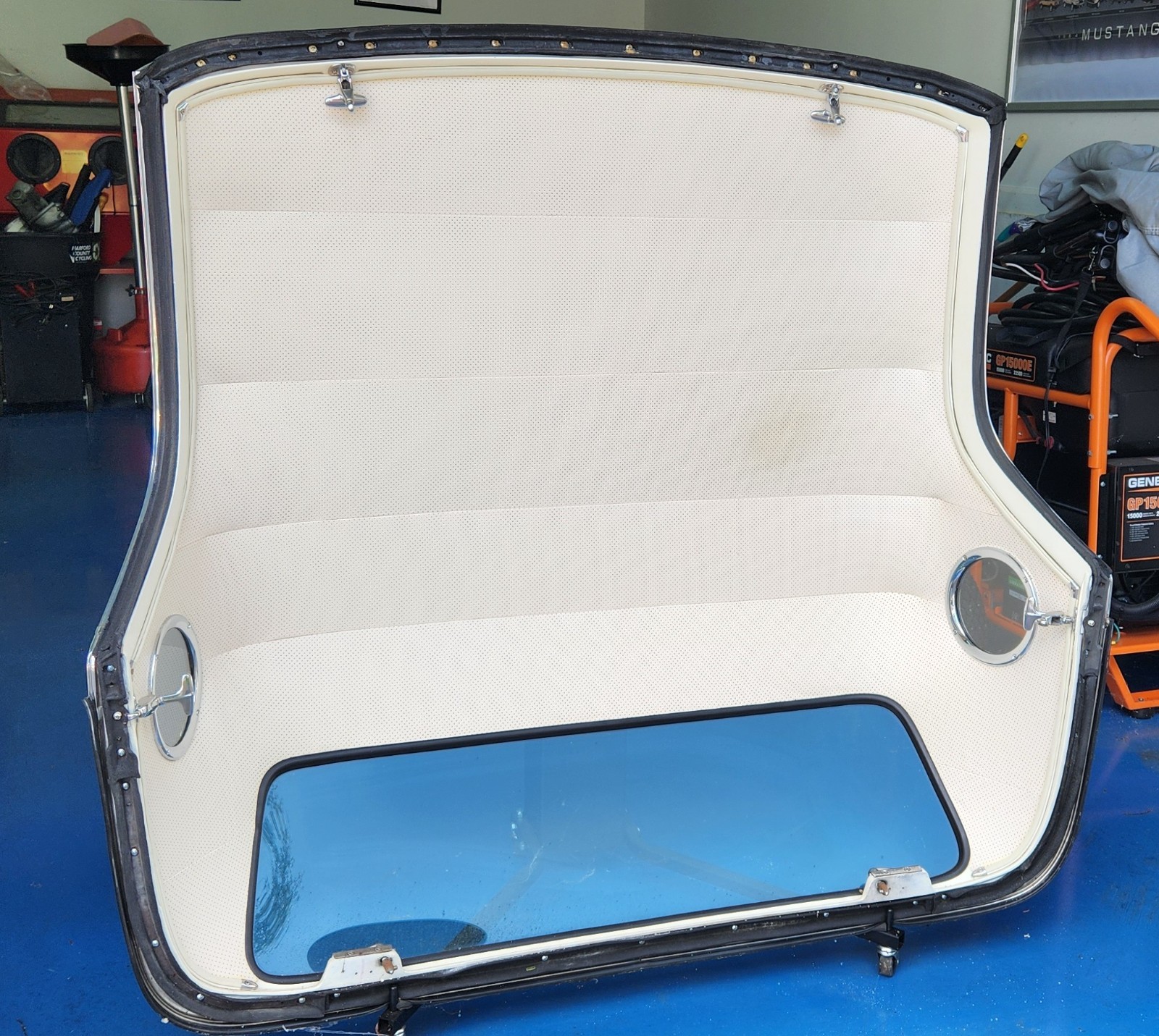 Ford-Thunderbird-1956-Convertible-36