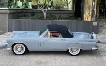 Ford-Thunderbird-1956-Navajo-Gray-RedWhite-11