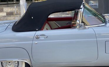 Ford-Thunderbird-1956-Navajo-Gray-RedWhite-2